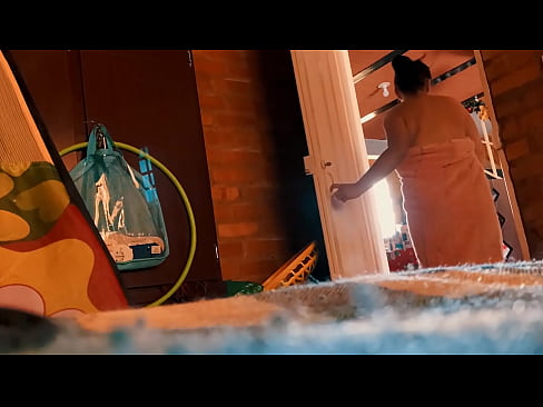 ❤️ Ағам менің артымнан душқа кіреді, мен душ қабылдап жатқанда ол мені трахает етеді. Саху бойынша бізде